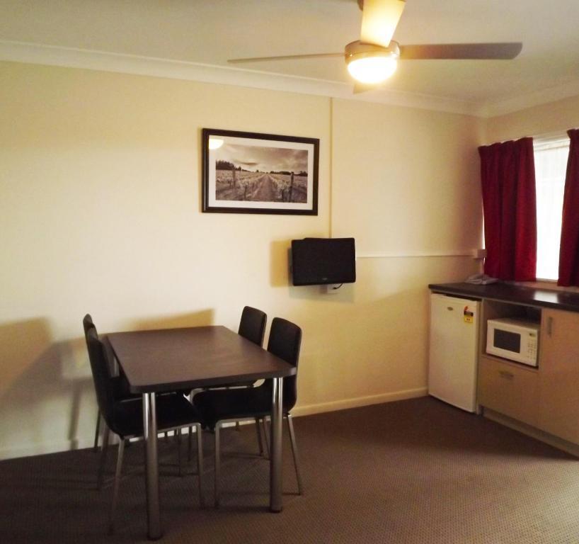 High Street Motor Inn Stanthorpe Quarto foto